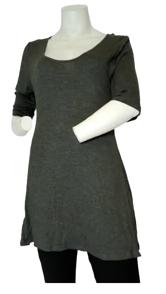 Zenana Outfitters Women’s Grey 3/4 Sleeve Long Shirt, Size Large