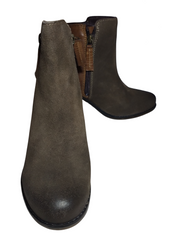 Roan Lina Booties in Brown