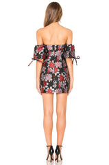 Black Mini Dress With Sleeveles