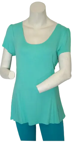 Zenana Outfitters Women’s Aqua Short Sleeve Shirt, Size Large