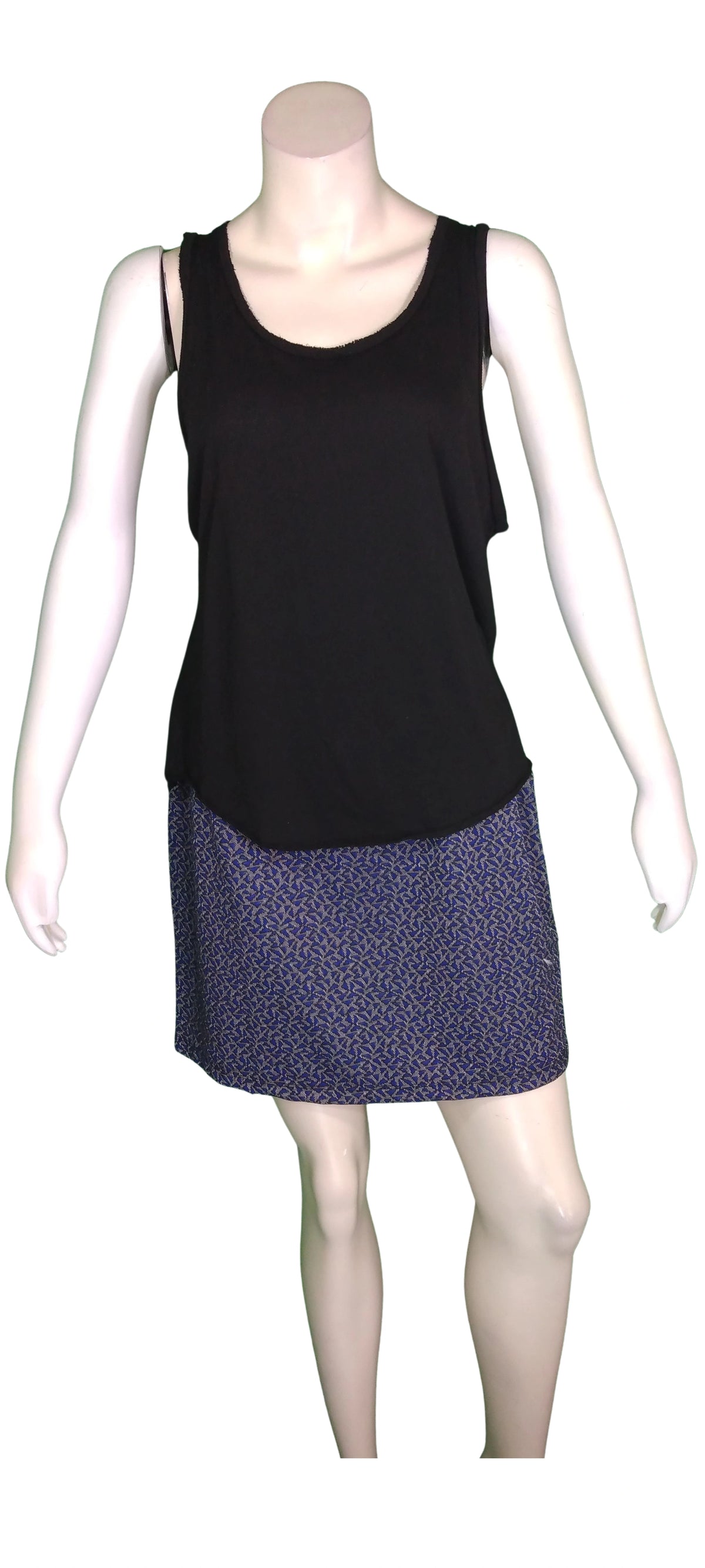 Urban Episode Raw-Edge Black Tank Top – Medium