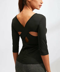 Nicole G Scoop Neck Crisscross Black Tee size M