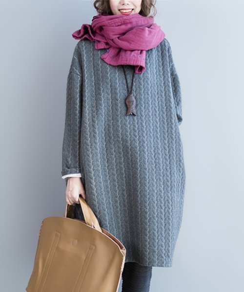 Belle de Jour Gray Cable-Knit Pocket Linen - Blend Tunic